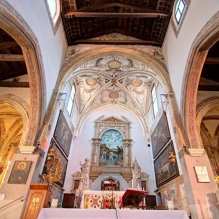 Basilica-terrace