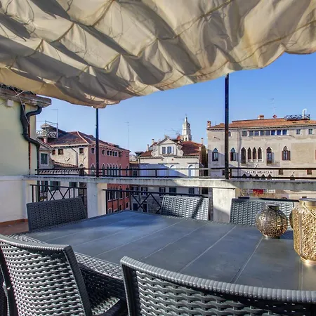 Basilica-terrace Daire *